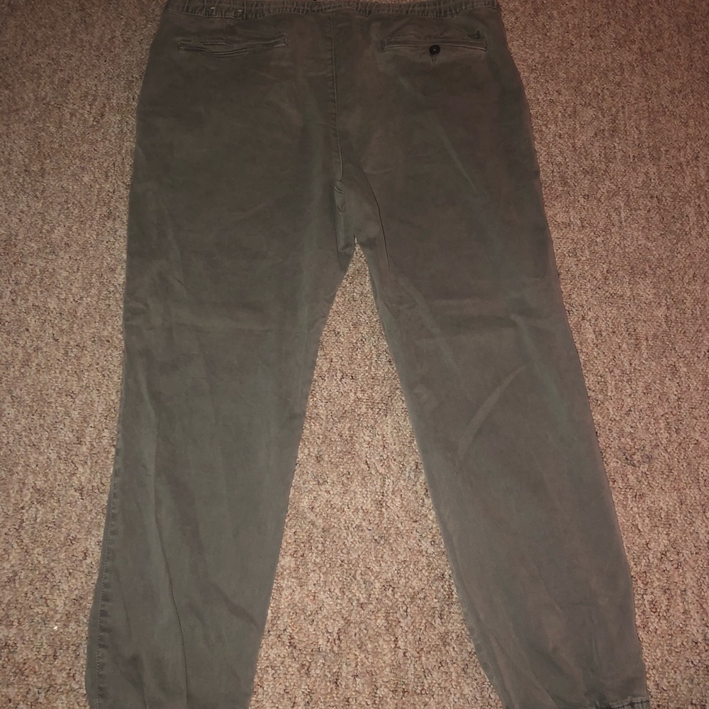 American Eagle 🦅 used in good condition joggers